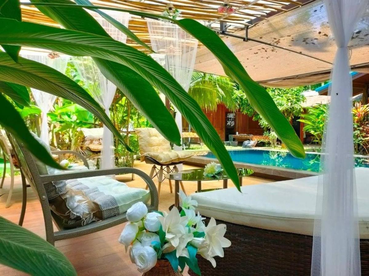 Alaska Pool Cafe&Homestay2 Nakhon Si Thammarat Buitenkant foto