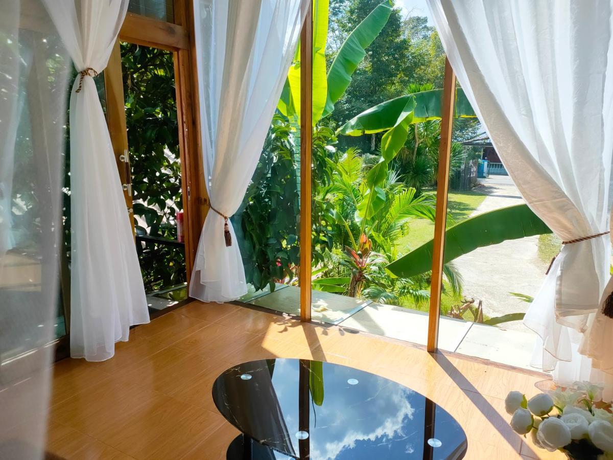 Alaska Pool Cafe&Homestay2 Nakhon Si Thammarat Buitenkant foto