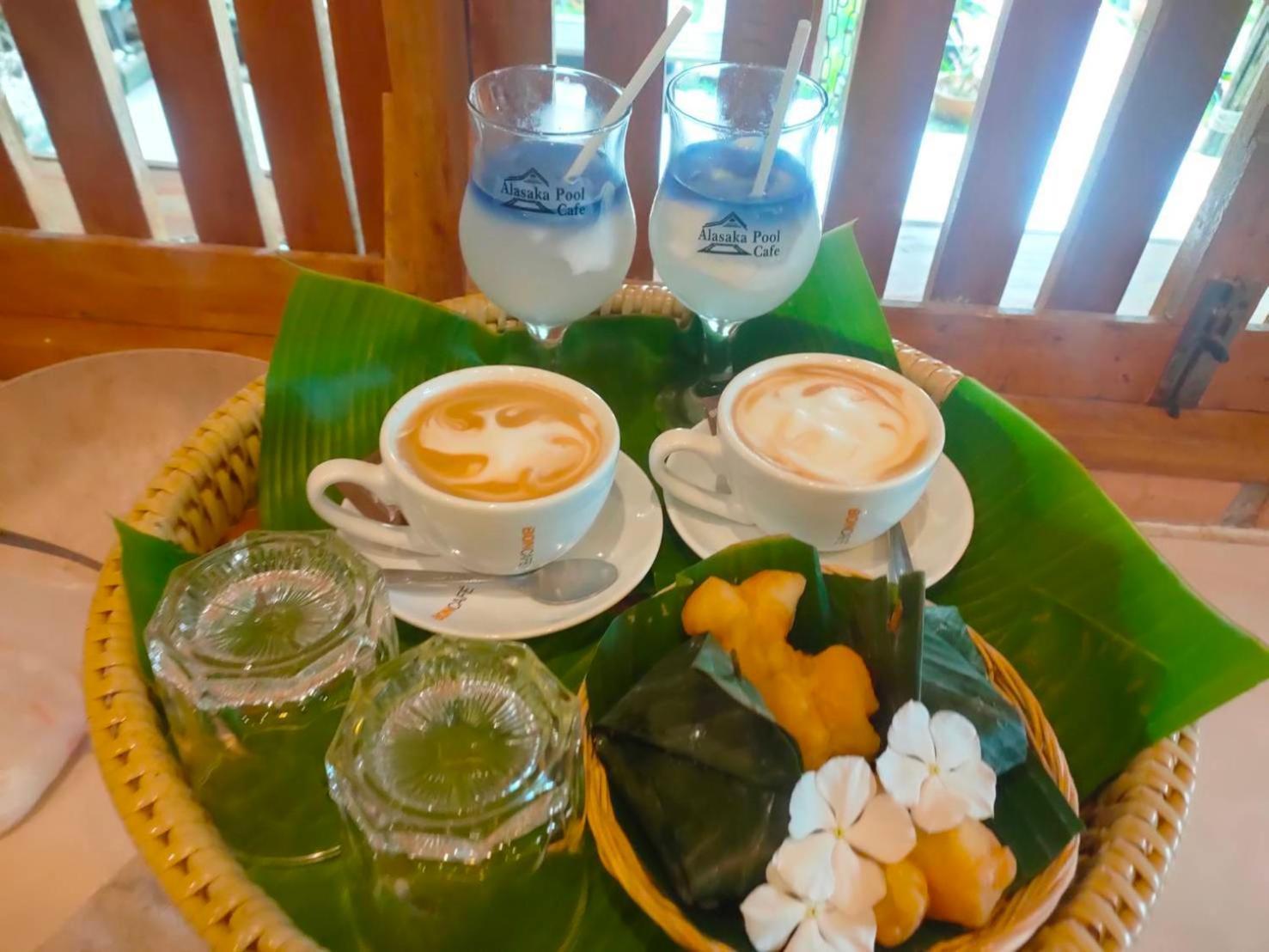 Alaska Pool Cafe&Homestay2 Nakhon Si Thammarat Buitenkant foto