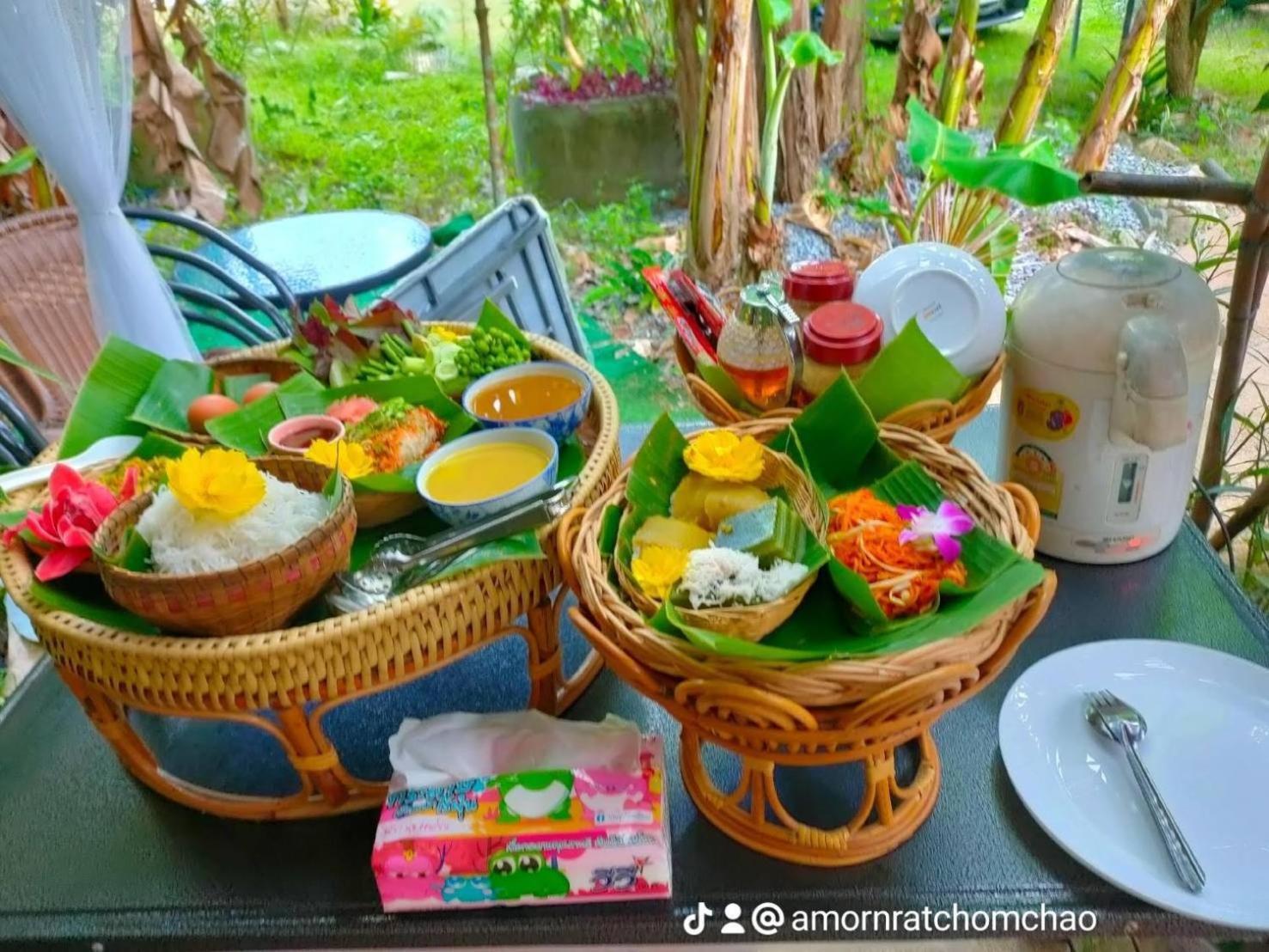 Alaska Pool Cafe&Homestay2 Nakhon Si Thammarat Buitenkant foto