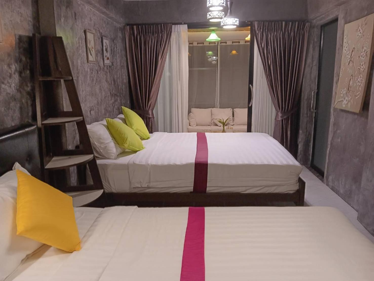 Alaska Pool Cafe&Homestay2 Nakhon Si Thammarat Kamer foto